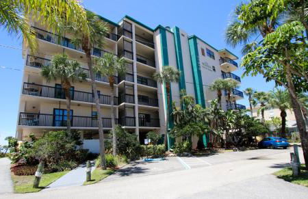 All Seasons Vacation Resort by Libertè - Photo 4