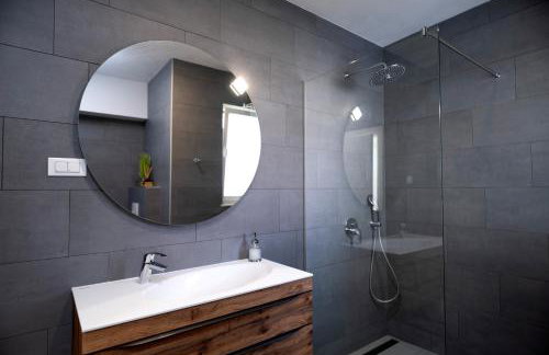 Exclusive Seafront Suite with jacuzzi - Foto 11