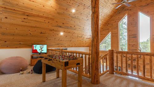 Henrys Post by KABINO Dog Friendly Foosball Fire Pit SmartTV WiFi - Foto 5