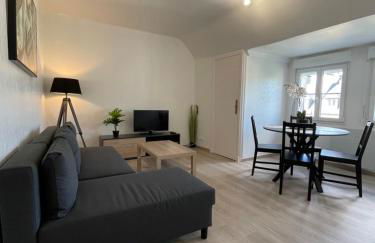 Appartement rénové tout équipé, centre ville, proche de la gare et commerce - Foto 1