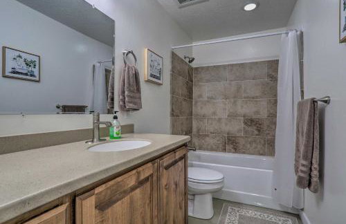 Caliente Home with Covered Patio, Mtn Views! - Foto 19