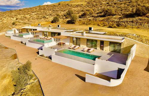 ANESSIS Villas and Suites - Photo 1