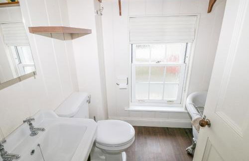 The Old Boathouse - Photo 30