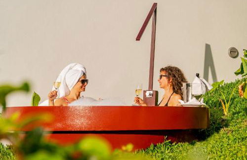 Casas da Vargem shared swimming pool by An Island Apart - Foto 55