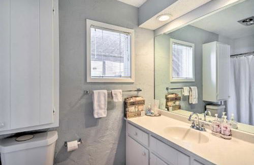 Lubbock Townhome with Grill Near TTU and Downtown! - Foto 17