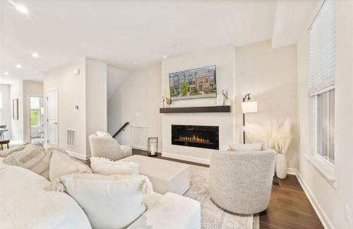 Ashburn 4-BR Homestay Close to Dulles & METRO - Foto 1