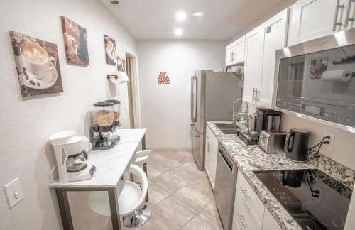 Buena Creek Vista Primary Subdivided Home with Views and Pool - Foto 59