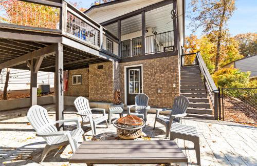 Hartwell Haus with Dock & Playground home - Foto 40