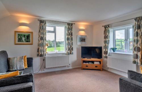 Finest Retreats - The Barn at Prowses Farm - Photo 4