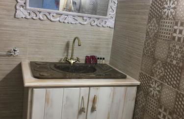 El Rancho - Photo 15