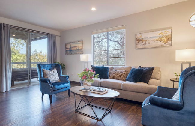 Desert Village Vista by Avantstay Patio w/ Fire Pit, Pool Access - Foto 6