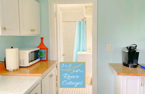 Premier Waterfront Cottage 1 - Photo 8