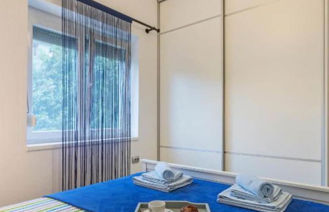 Pula Modern and Bright Apartments With Terrace and Garden - Photo 3