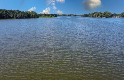 3Bed 2Bath Luxury Lake House on Myers Bay Private Pier Beach Firepit and Deck - Foto 63