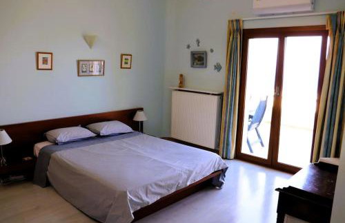 Luxury villa with stunning seaviews and pool - Foto 18