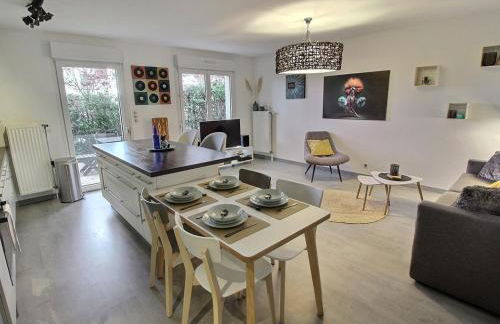 Charmant Appart avec Garage et Terrasse au Coeur de Colmar, près de la Route des Vins d'Alsace - FR-1-722-6 - Foto 1