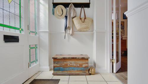 The Coach House Branksome - Foto 2, furniture