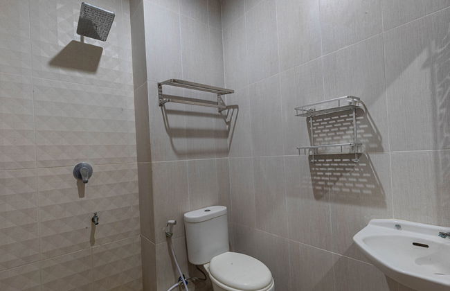 Hotel D'Madinah Inn - Gentan - Foto 15