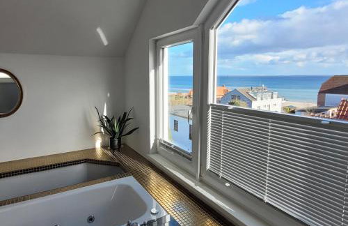 Große Penthouse Ferienwohnung mit Meerblick, Sonnenterrasse & Luxusbad von "Momentic" - Foto 3