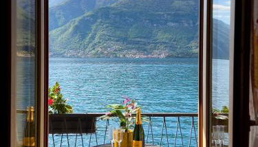 Appartamento Try on Lake Como with Balcony - Photo 1