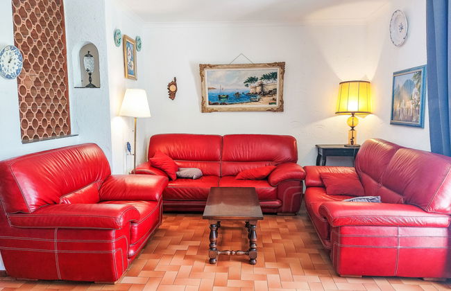 3 bedroom House in Solliès-Pont with private pool and garden - Photo 4