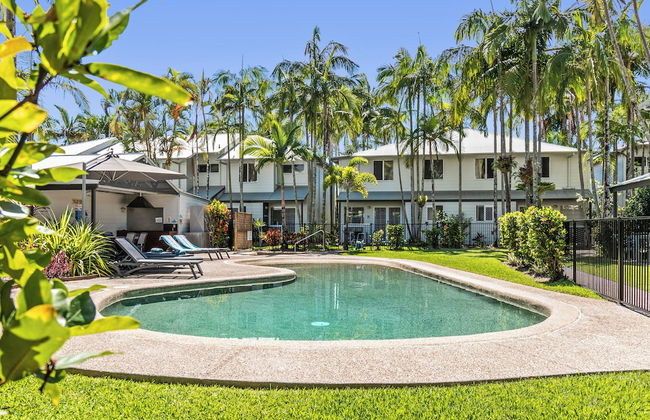 Coco Bay Resort - Photo 1