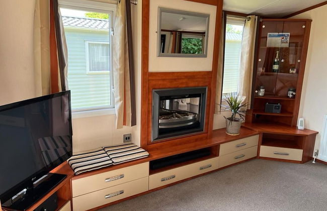 Spacious 2 bed Holiday Home Entertainment on Site - Foto 8