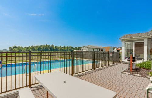 Quiet Greenwich Home with Pool and Screened Porch! - Foto 29