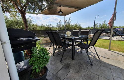 Villa Dionisia with private pool - Photo 8