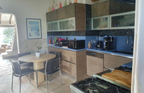 maison de charme avec piscine et vue exceptionnelle - Foto 19