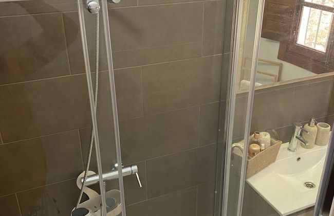 Captivating 3-bed Villa in Antas - Photo 10