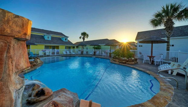 Coastal Vibe by Avantstay Sunset at the Pool and Playscape - Foto 2, Interior