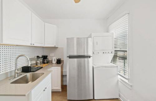 Charming 4-bedroom townhome in fabulous Washington with AC, WiFi - Foto 27