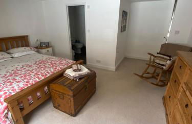 Fermaine, 50m from sea, garden, dogs, town centre - Photo 24