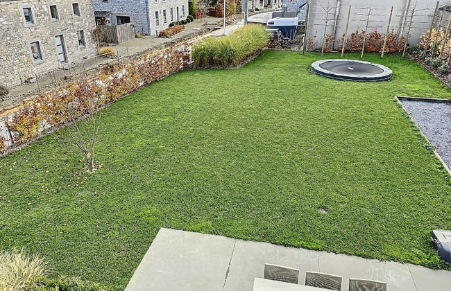 Charming Family Home in Achet - Foto 40