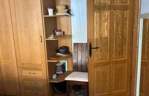 House -Sleeps 6-Garden-Fireplace - Photo 21