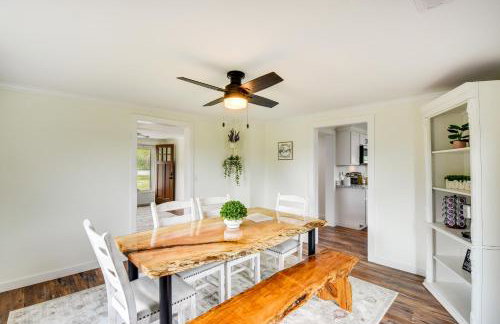 Cozy Fair Play Home with Deck 4 Mi to Lake Hartwell! - Foto 8