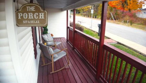 Soak n Stroll 2 State St Casino Firepit Dogs OK - Foto 3