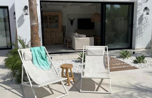 Casa Duende, Estepona, Private beach house with heated pool - Photo 8