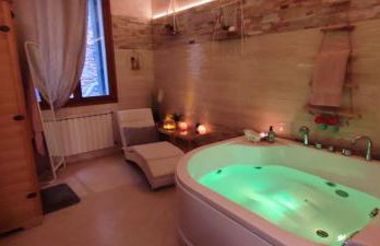 Suite Haven in Venice with private SPA - Photo 2