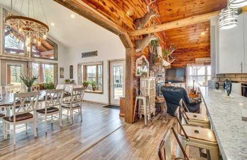 Expansive Mountain Home Rental with Yard and Fire Pit! - Foto 11