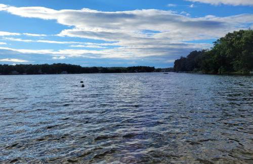 Lake Congamond Suffield House - Foto 5