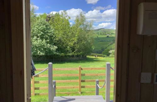 The Shepherds Hut at Hafoty Boeth - Photo 22