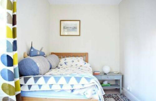 Charming 2 Bedroom Home 3 mins from Arsenal Station - Foto 5