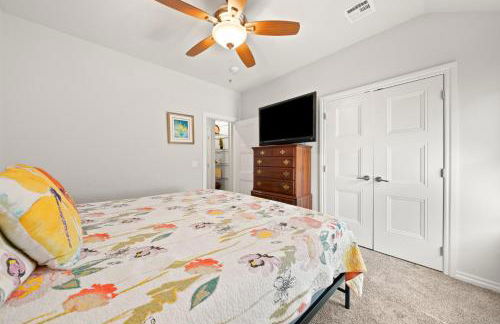 Modern OKC Retreat Half Mile to Plaza District - Foto 31