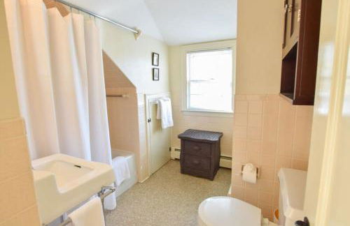 Heart of Brewster 5 Miles to Beach - Photo 19