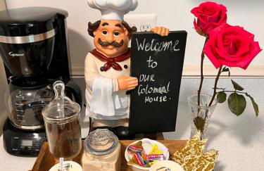 Across The Inn historic luxury Colonial 3BR House with Fast Wi-Fi - Foto 9