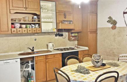 Spacious Apartment in Zlarin + terrace - Photo 3