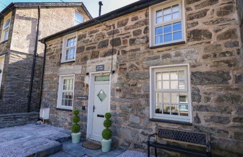 Yr Hen Dy Capel - Foto 1