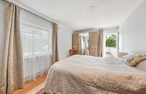 Spacious 2BR Flat with Private South Facing Terrace in West London - Foto 12